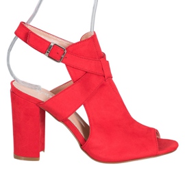 Seastar Stilvolle Sandalen an einer Bar rot