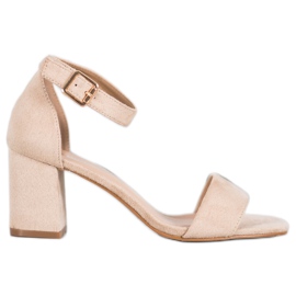 Klassische VINCEZA Sandalen braun