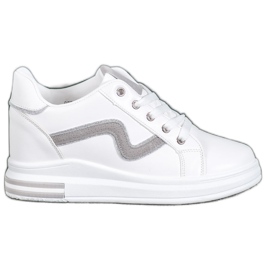 SHELOVET Sportschuhe mit verstecktem Keil weiß