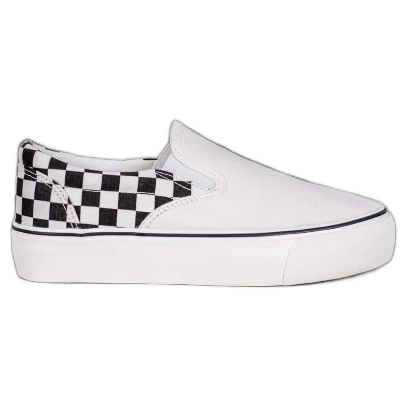 SHELOVET Weiße Slipons auf der Plattform