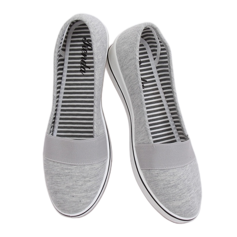 Graue Ballerinas auf Keilabsatz S81B001 Grau