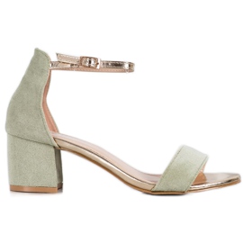 Seastar Sandalen mit goldenem Riemen grün