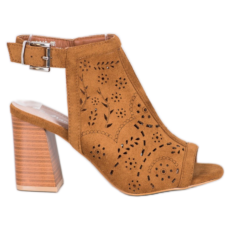 Mannika Aufgebaute durchbrochene Sandalen braun
