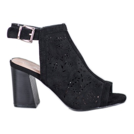 Mannika Aufgebaute durchbrochene Sandalen schwarz