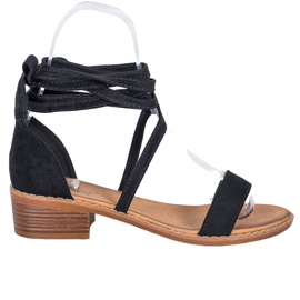 Gebundene Sandalen schwarz