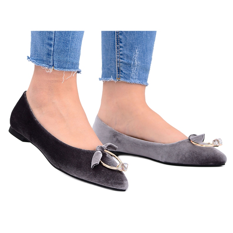 Lu Boo | Grauer Samtballerinas Ohrring Septum