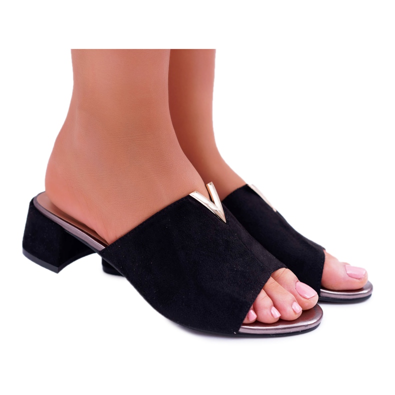 Vinceza Klassische elegante Hausschuhe für Damen auf schwarzem Demea Block