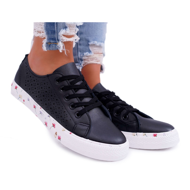EVE Sneaker für Damen mit schwarzen durchbrochenen Blumen Loriann