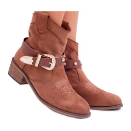 FRBS Damenstiefel mit flachem Absatz und Schnalle Camel Ewella braun