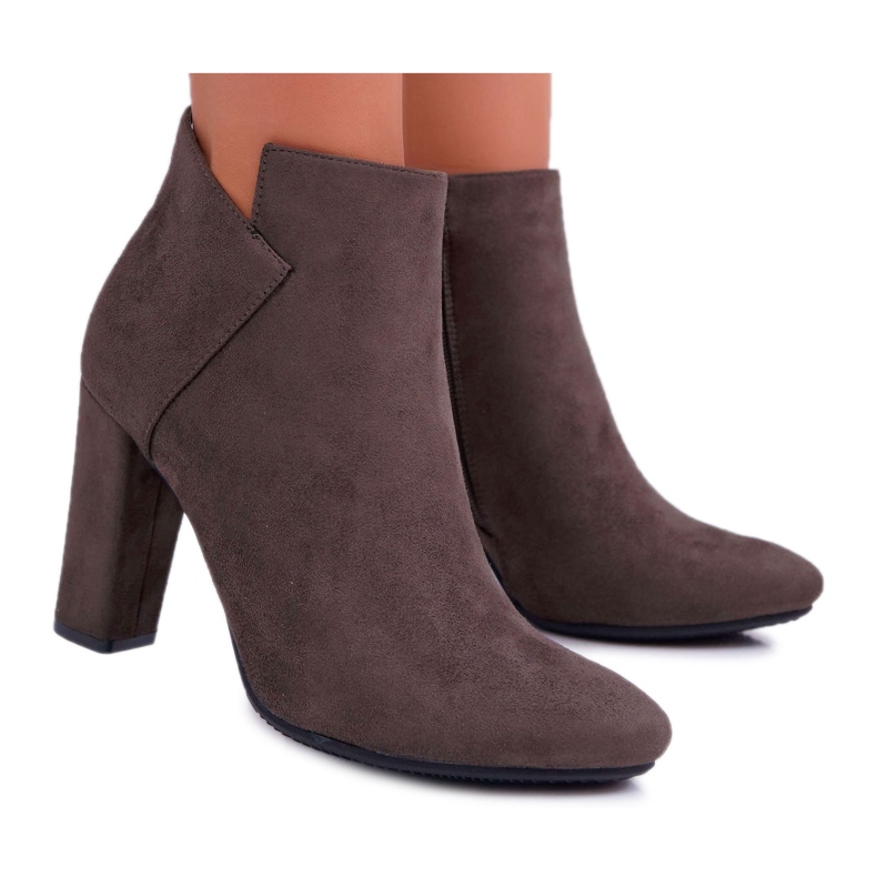 Vinceza Damenstiefel mit Absatz Wildleder Khaki Rüschen