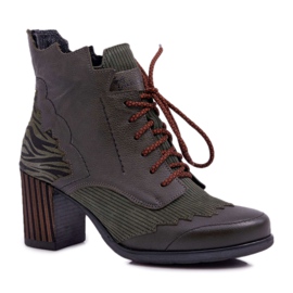 Damen Lederstiefel Maciejka Grün 03190-09
