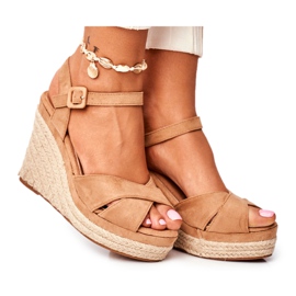 HAN Damen Sandalen mit Keilabsatz Beige Sevilla