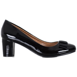 Weide Lackierte Pumps schwarz