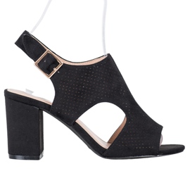 Small Swan Aufgebaute durchbrochene Sandalen schwarz