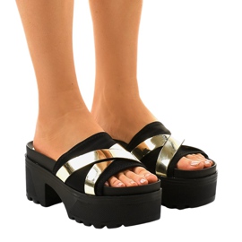 Schwarze Hausschuhe mit hohen Absätzen CL-3A309-42 gelb