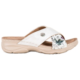 Hausschuhe auf der VINCEZA-Plattform weiß