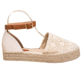 SHELOVET Modische Espadrilles mit Spitze beige