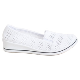 SHELOVET Durchbrochene Ballerinas weiß