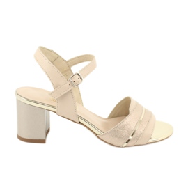 Bequeme Gamis 3940 Ledersandalen beige gold