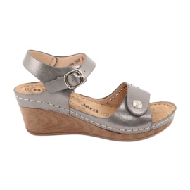 Evento Metallic Damensandalen auf Keil 9SD98-0980 Grau