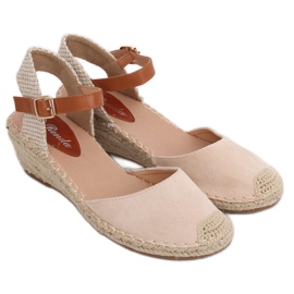 Espadrilles auf einem beigen Keil S-820 Beige