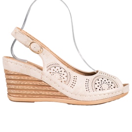 Evento Durchbrochene Sandalen mit Öko-Leder braun