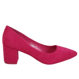 Pumps auf einem fuchsiafarbenen GG-76P Fushia Post rosa
