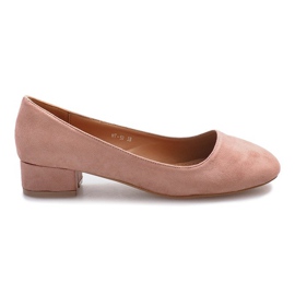 Pinke Pumps am HT-50-Pfosten rosa