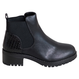 J. Star Slip-On-Stiefel an einem Pfosten schwarz
