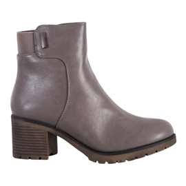 J. Star Bequeme Stiefel auf einem Pfosten grau