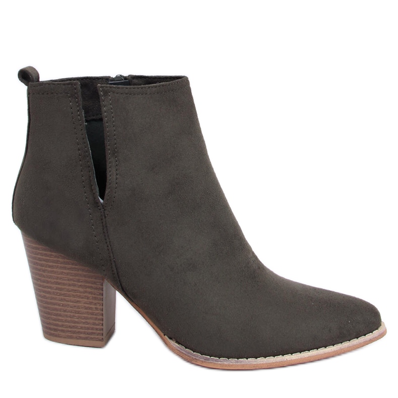 Hochhackige Stiefel mit mandelgrünen Zehen M397 Grün