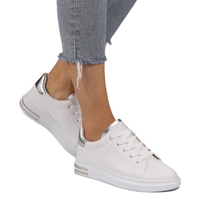 LG20 weiße klassische Sneakers silber- grau