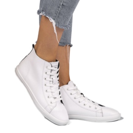 Weiße hohe klassische Damensneaker 9858