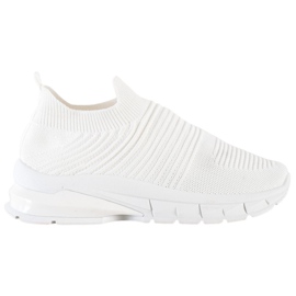 SHELOVET Slip-On Sneakers aus Textil weiß