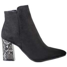 Stiefel mit Schlangenmotiv VINCEZA schwarz