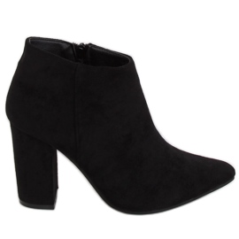 Schuhe am Pfosten schwarz G-7668 Black