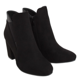 Stiefel am Pfosten schwarz K-99107-2 Schwarz