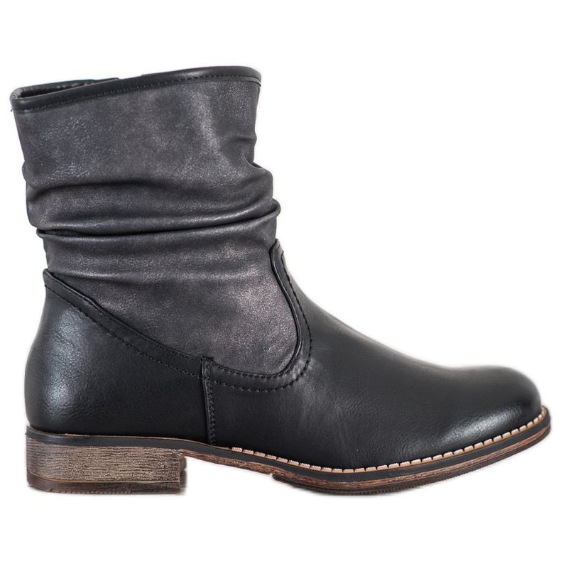 SHELOVET Isolierte flache Stiefel schwarz