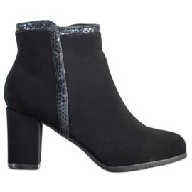 Weide Stylische Stiefel schwarz
