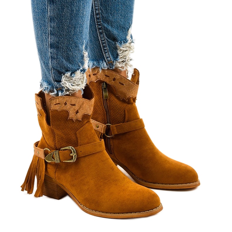 Generational braune Wildleder Stiefeletten auf der Post