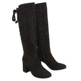 Schwarze Stiefel mit hohen Absätzen J19-65 Schwarz