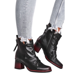 Damenstiefel mit hohem Absatz Maciejka Schwarz 04757-01