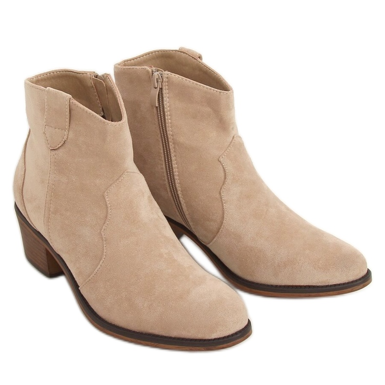 Stiefel mit niedrigem Absatz beige 99-63 Taupe