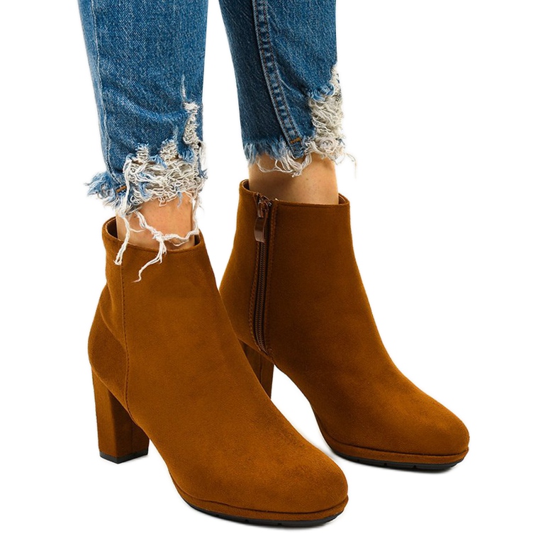 Kamelstiefel am Pfosten, Xentora Wildleder braun