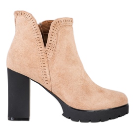 Bella Paris Stiefel mit hohem Absatz beige