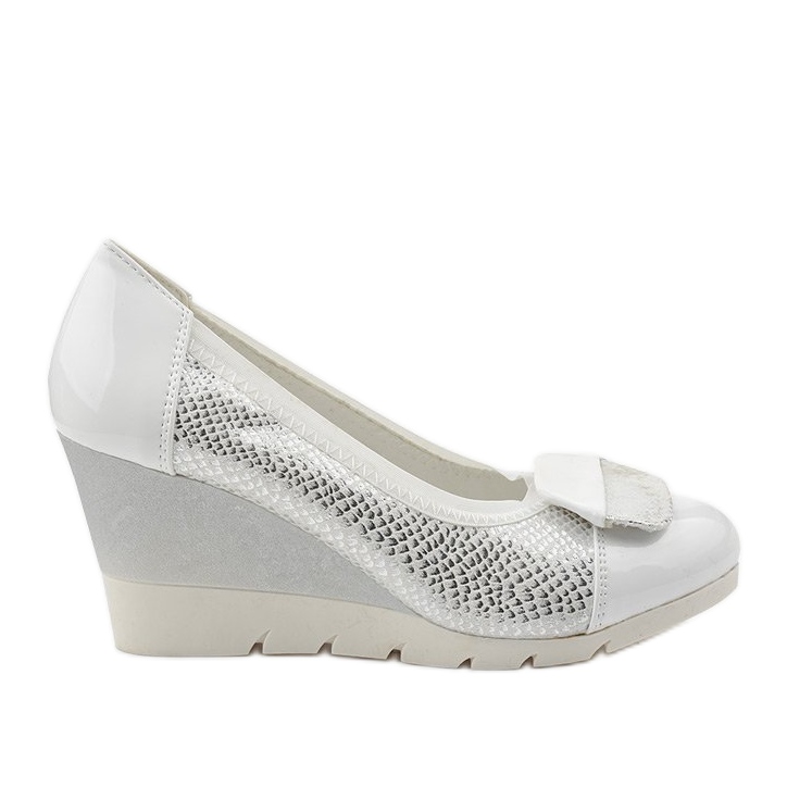 Silberne Pumps am Downreaver Keilabsatz silber-