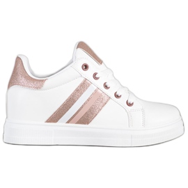 SHELOVET Sportschuhe auf einem Keil weiß