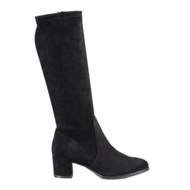 Schwarze Stiefel von Sergio Leone