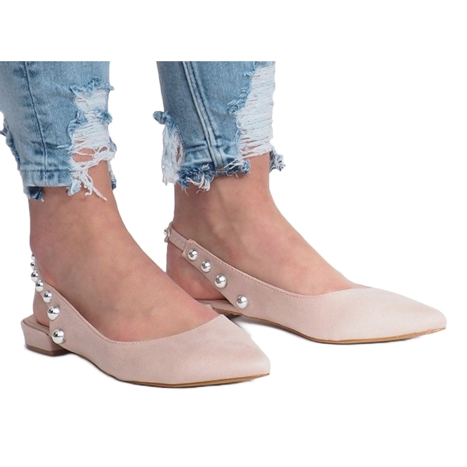 Beige Ballerinas mit F-3650 Nieten