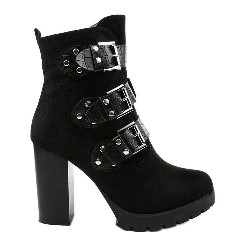 Schwarze Wildleder Stiefeletten am Lilybank Post